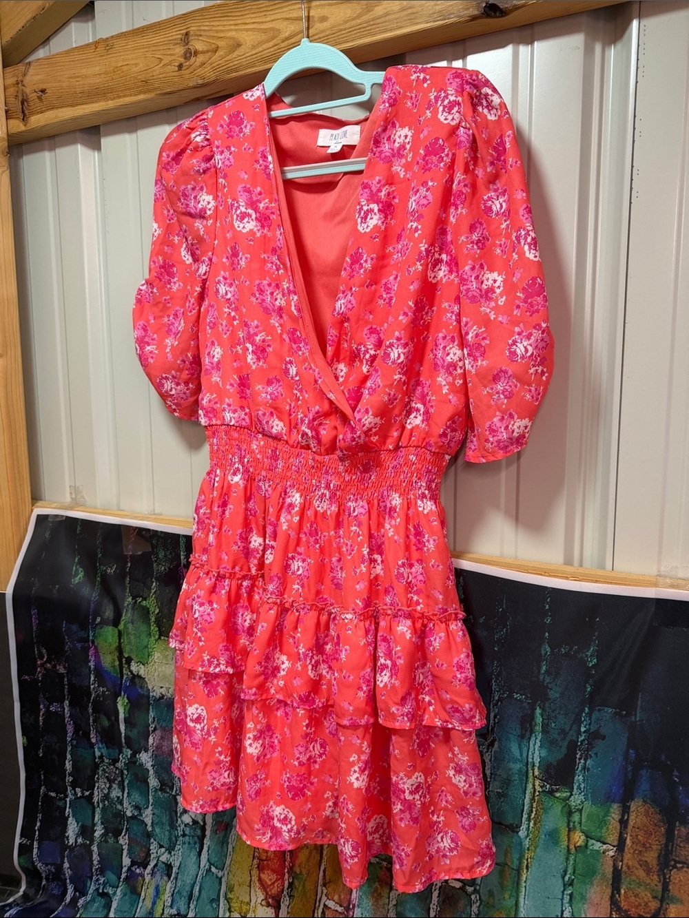 Peach Love California Coral Pink Floral V-Neck Tiered Dress medium
